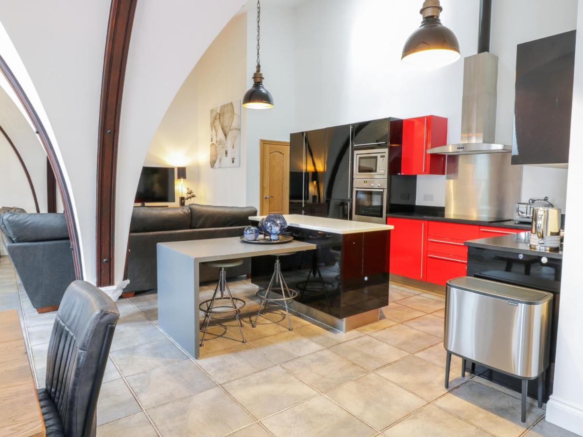 Penthouse St Mary'S Church Моффат Екстер'єр фото