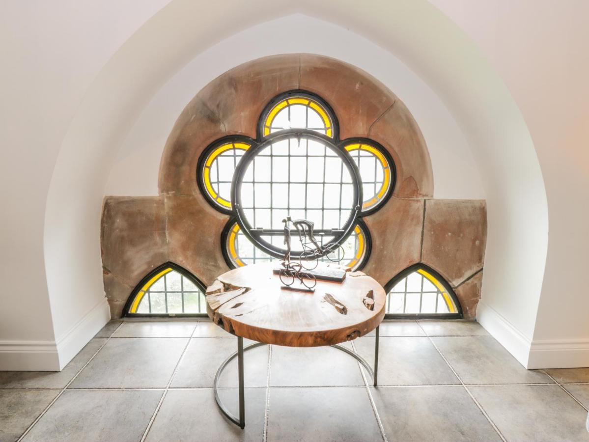 Penthouse St Mary'S Church Моффат Екстер'єр фото